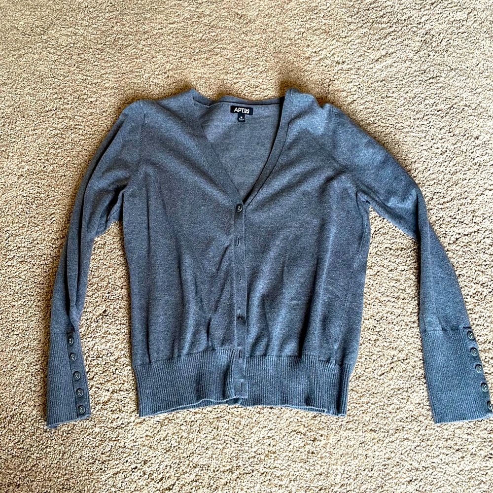 V-neck Cardigan
